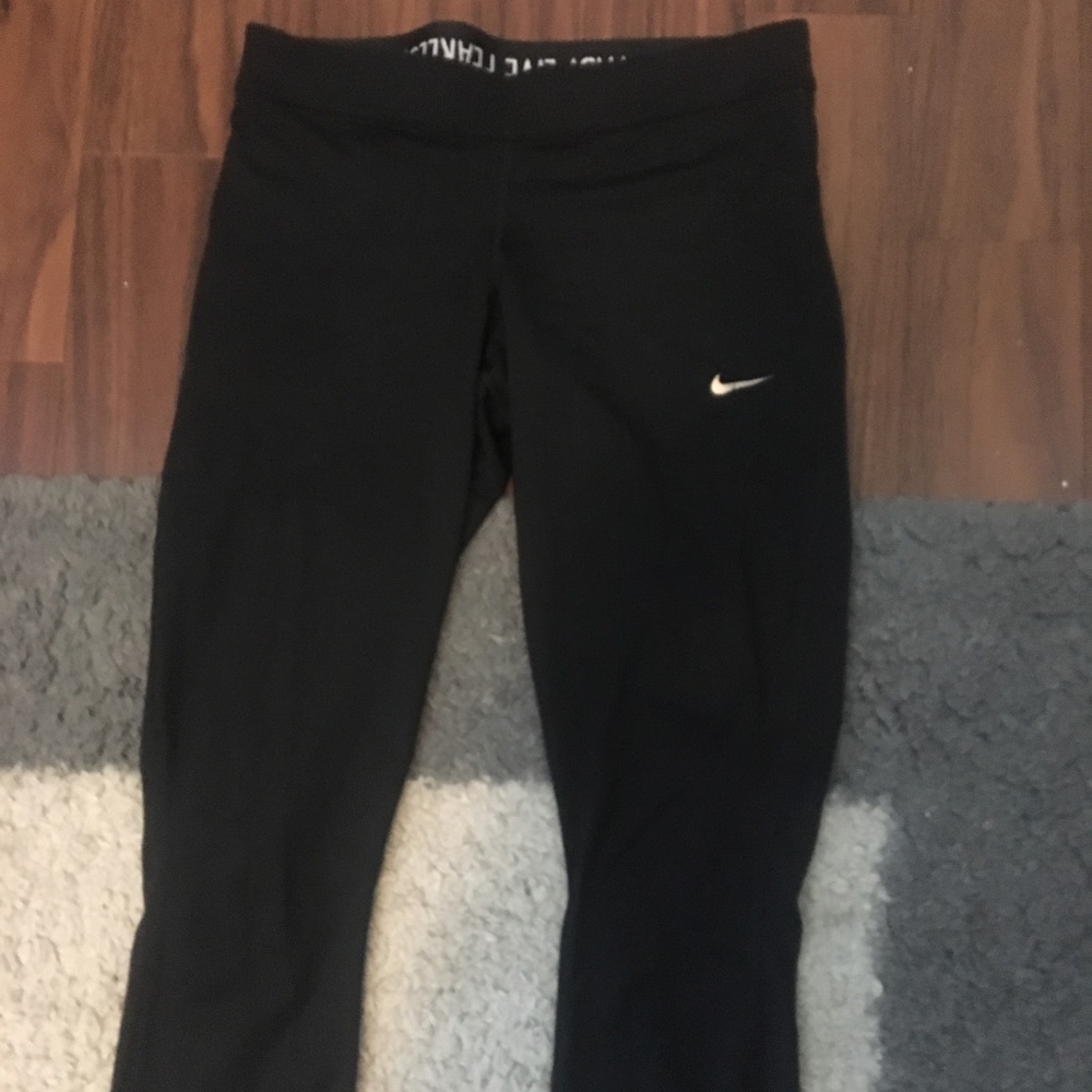 Cropped Nike pro leggings